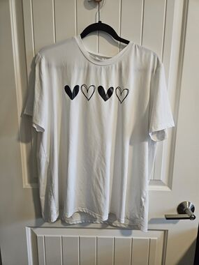 White T-Shirt with Four Heart Motif